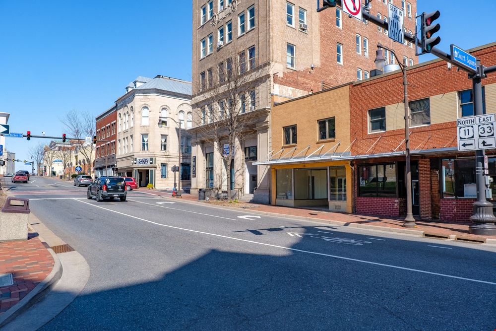 PRIME DOWNTOWN RETAIL SPACE FOR LEASE