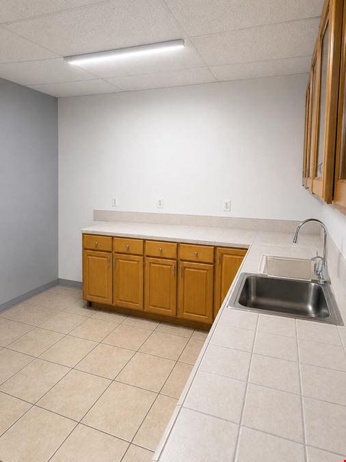 5555 NW 74 Ave Miami FL 33166