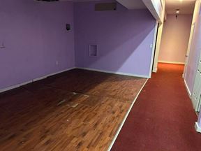 49 W 39th St