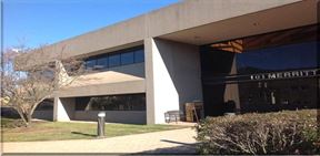 101 Merritt Blvd