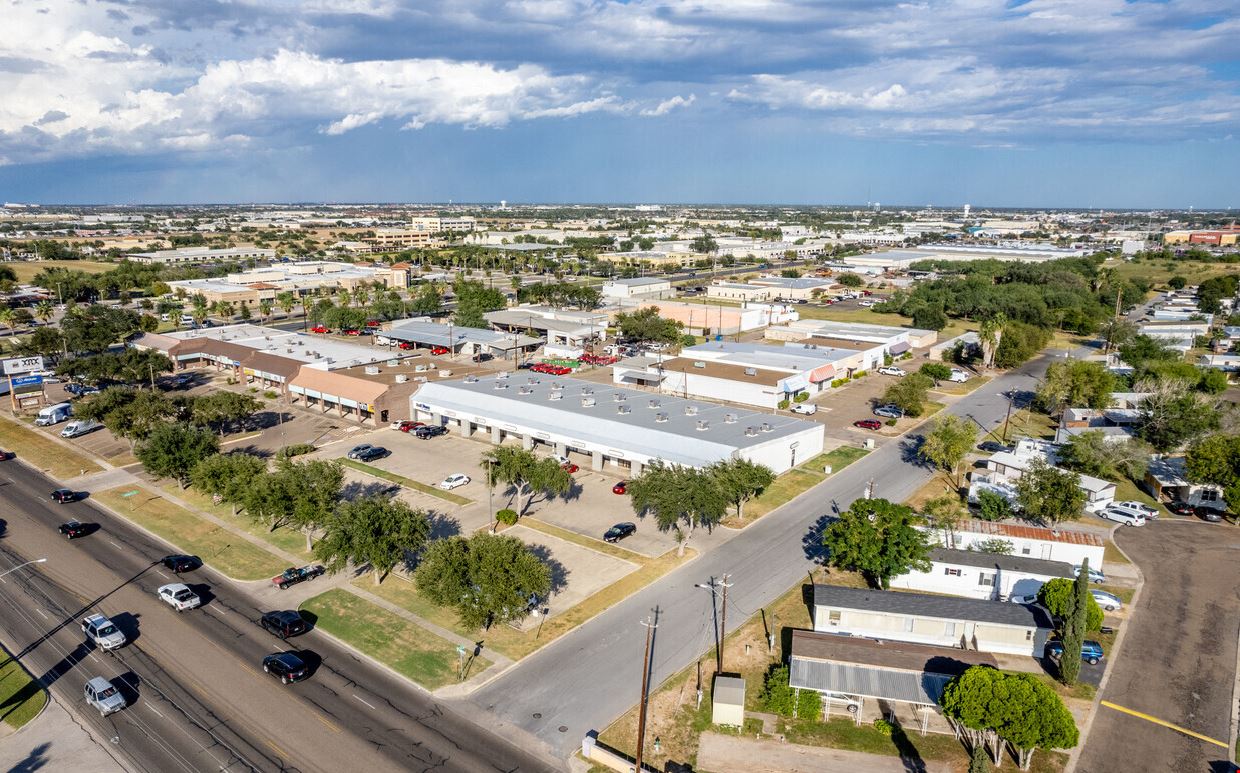 Monaco Plaza- 602 N McColl Rd