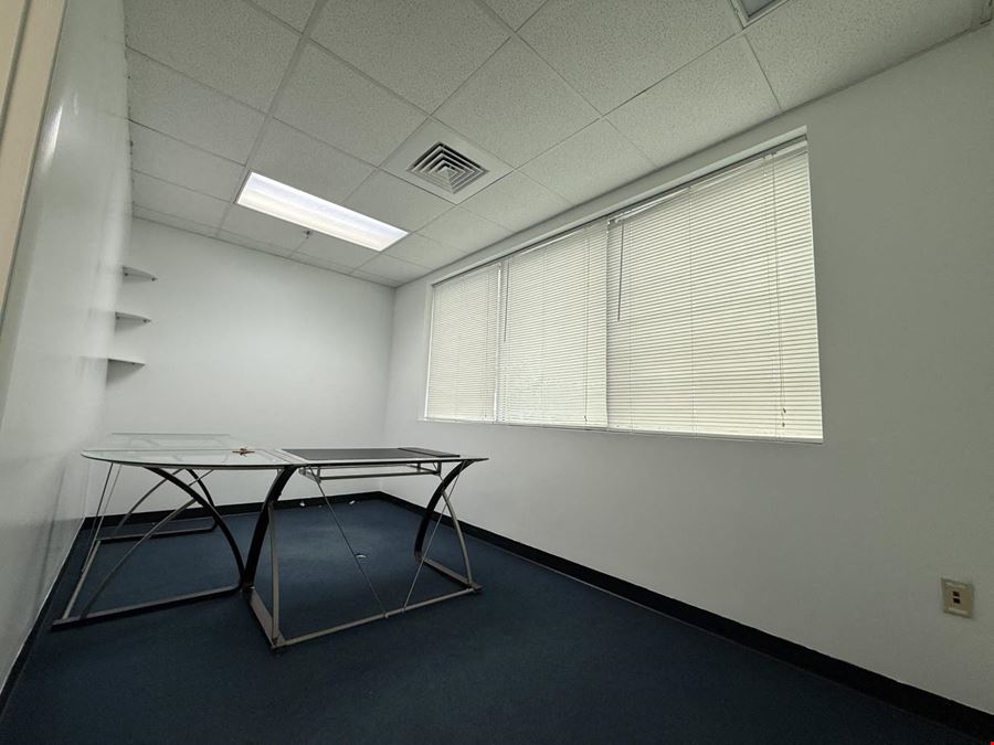 10501 s oarnge ave ste 112