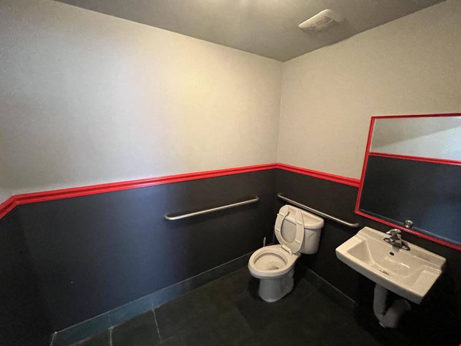 4632 Del Prado Blvd 