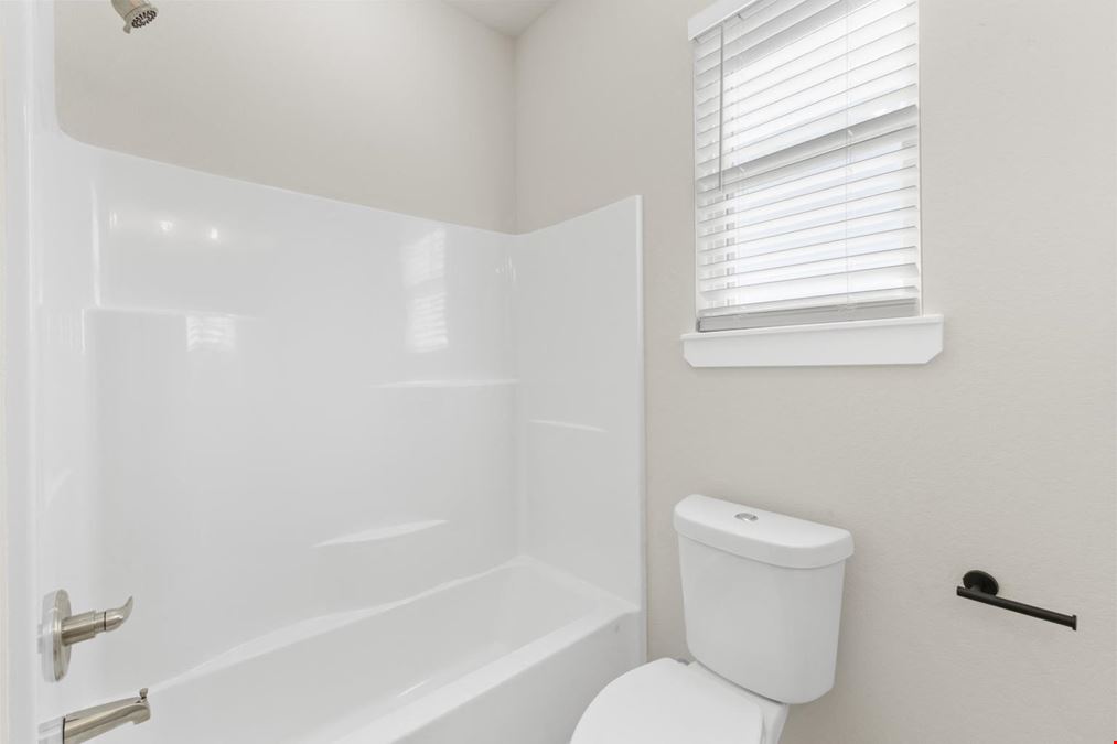 6 Unit Duplex Package in Brenham