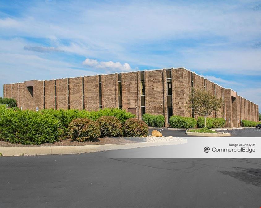 Kenwood Corporate Center