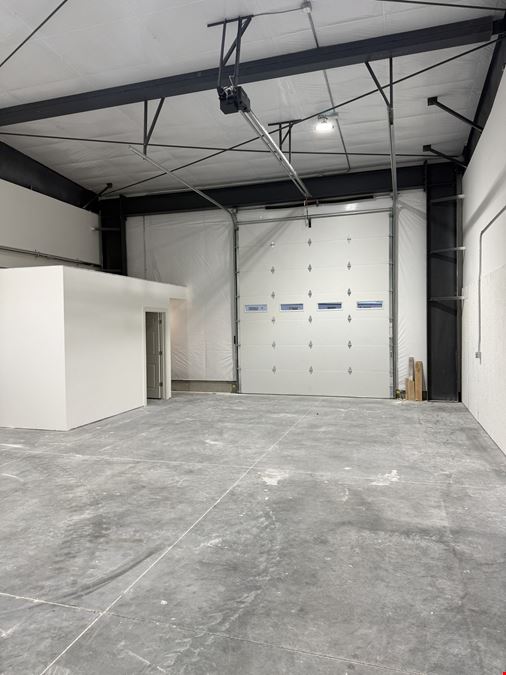1,200-12,000 sf Flex Space