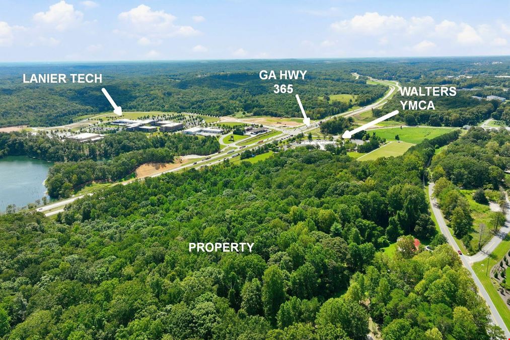 2582 White Sulphur RD