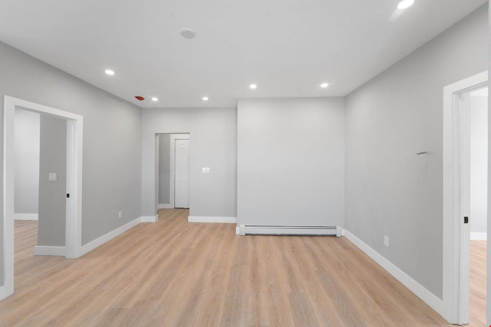 735 Broadway