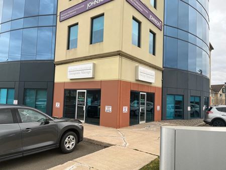 Preview of commercial space at 1040 Champlain