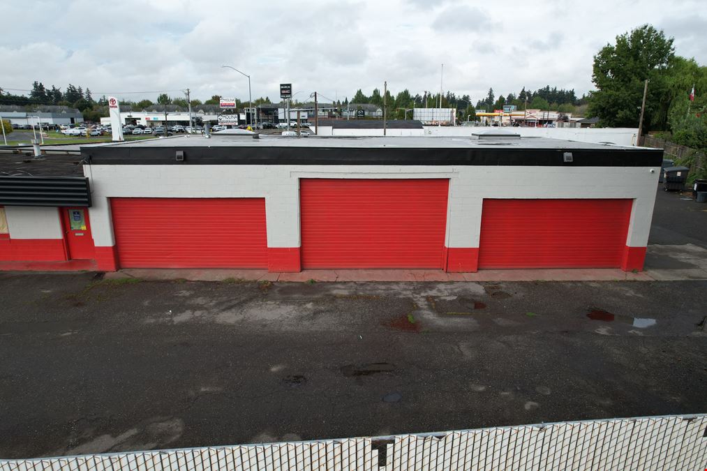Rare Retail/Automotive Opportunity