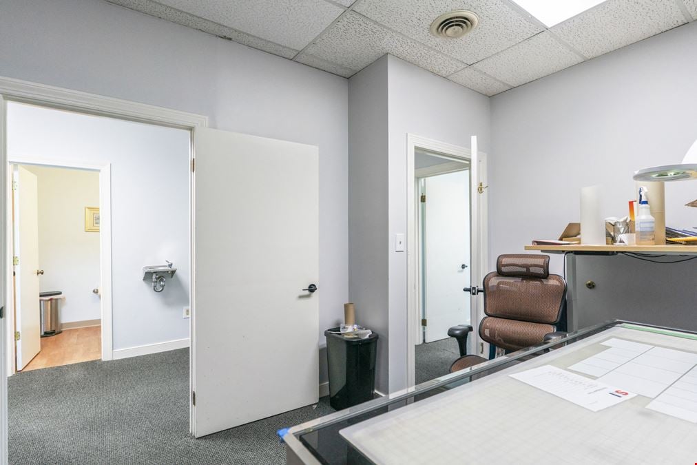 Retail/Office Condo - Route 1 Alexandria