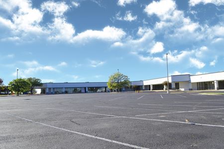 Preview of commercial space at 5555 Rufe Snow Drive
