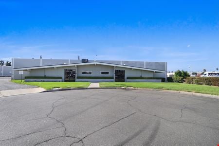 Preview of Industrial space for Rent at 1040 W Hoover Ave