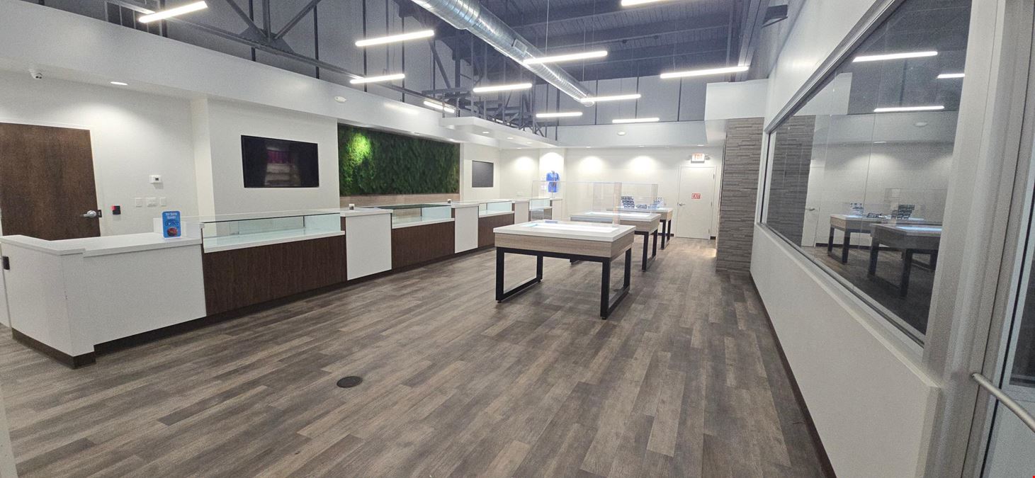 Lansing - Former Operating and Turnkey Provisioning Center
