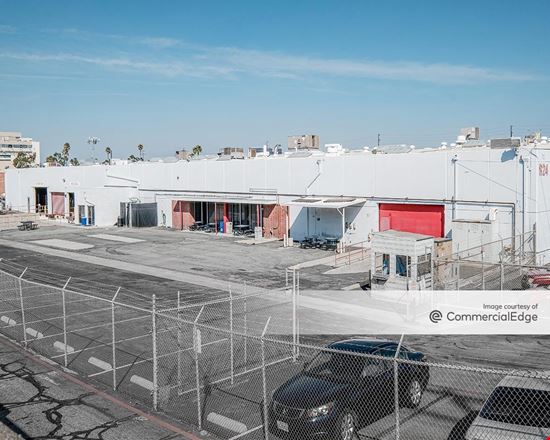 Preview of Industrial space for Rent at 1921 East Mariposa Avenue
