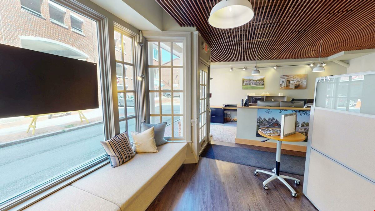 Downtown Office/Retail Unit