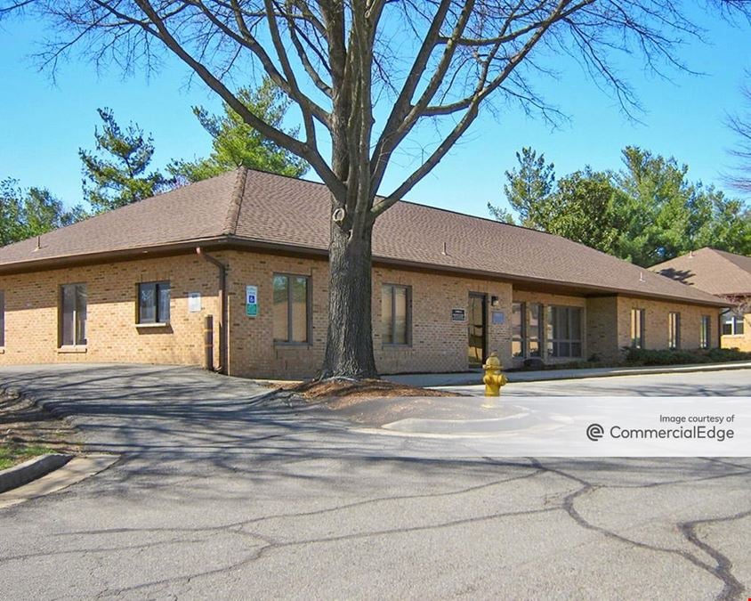 Crestwood Professional Center North & South