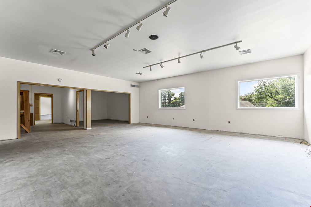 Mixed Use Flex/Res Income Opportunity