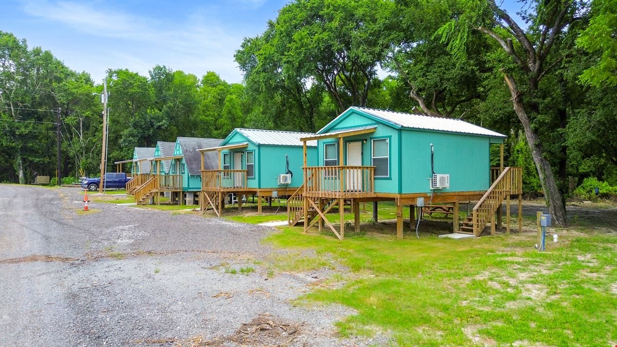 Turnkey Lakefront Recreational Property– Cabins, Sites & Endless Recreation