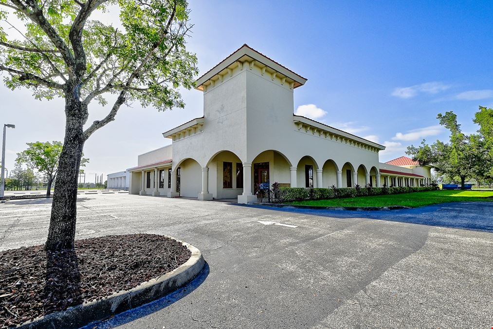 Industrial Warehouse Facility For Sale or Lease!