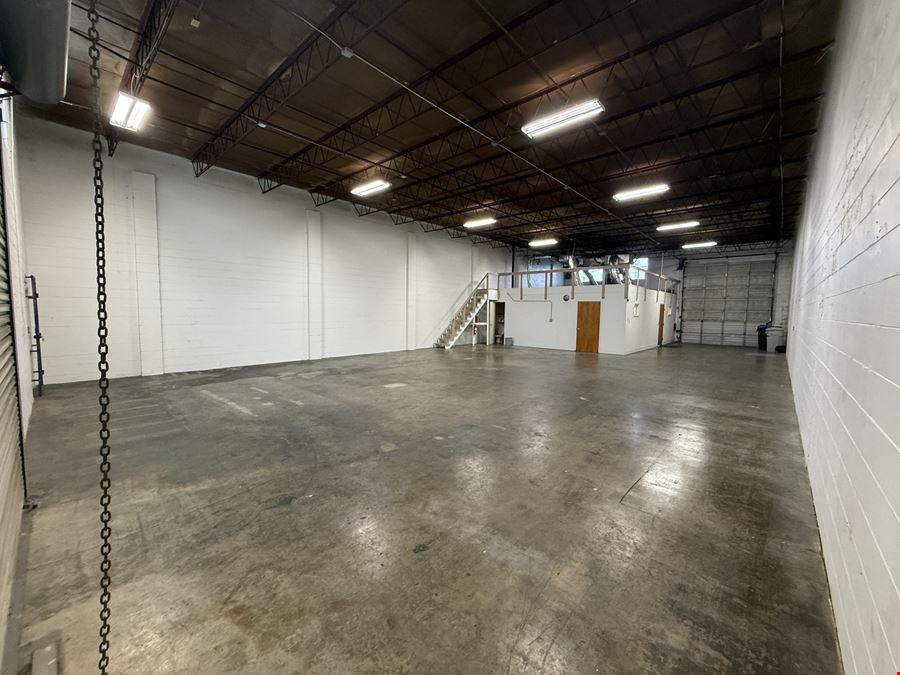 2100 W Central Blvd