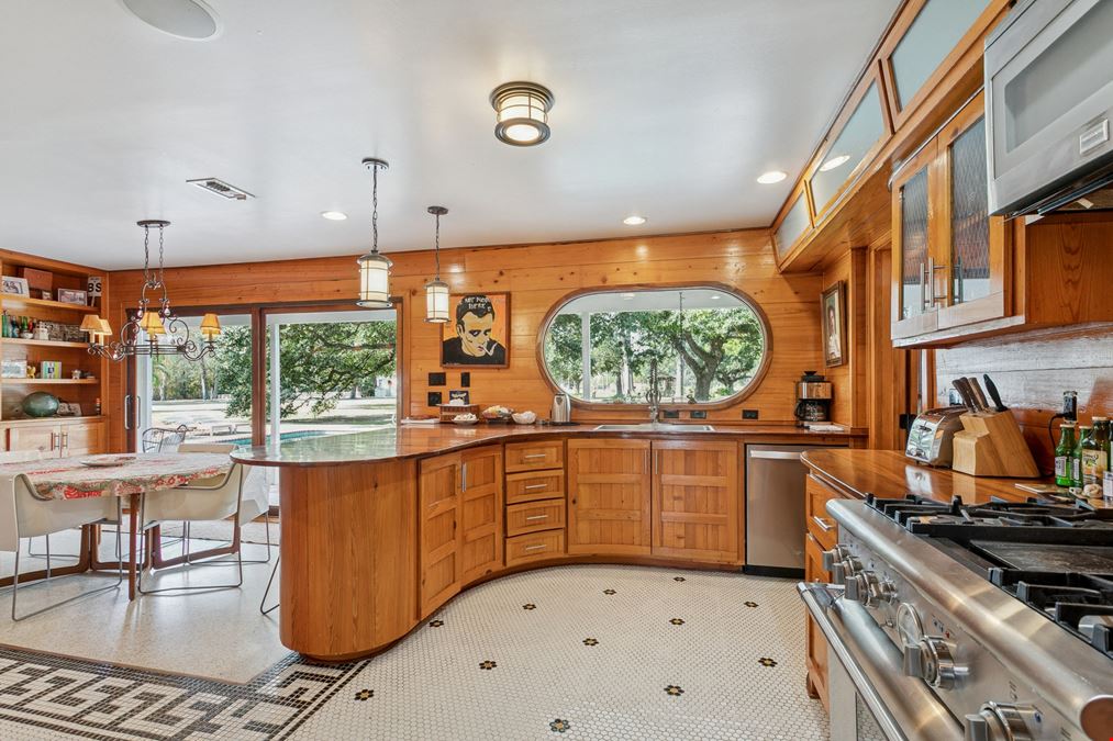 One-of-a-Kind Property for Lease | 701 S. Military Rd, Slidell