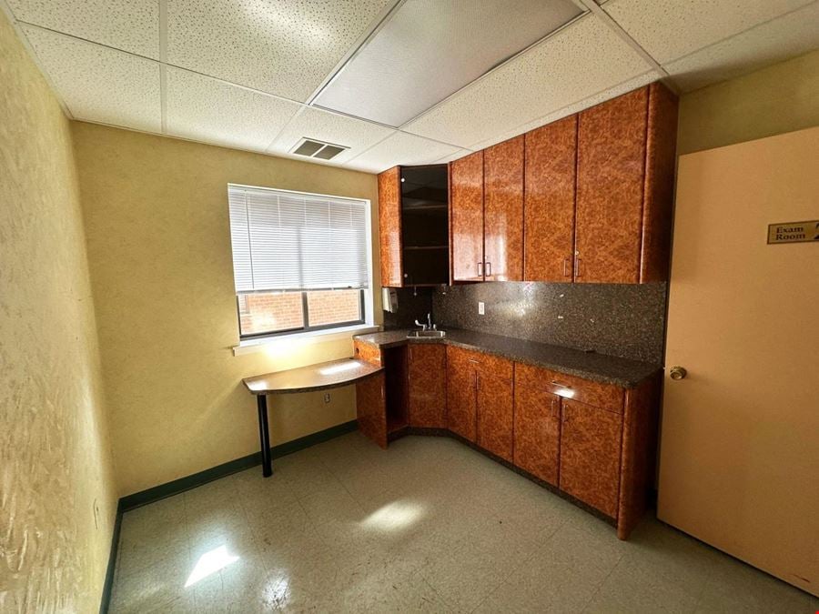 1706 Cropsey Ave
