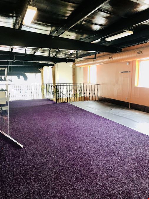 (SELLER FINANCING AVAILABLE!) PRIME SOUTH TAMPA RETAIL BUILDING ON W KENNEDY BLVD. FOR SALE!