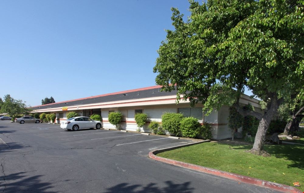 Professional/Medical Recently Renovated Office Suites Available