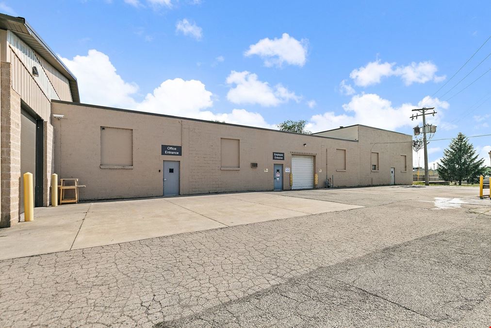 303 Elgin Ave