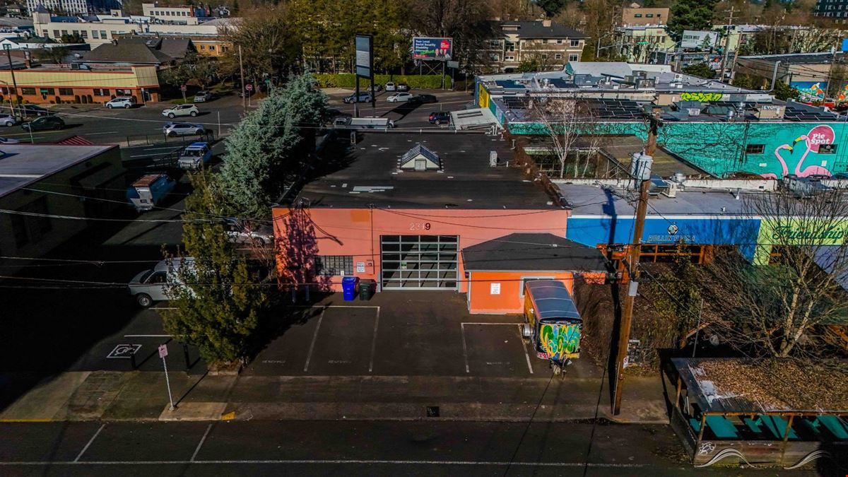 2319 NE Glisan Street, Portland, OR 97232