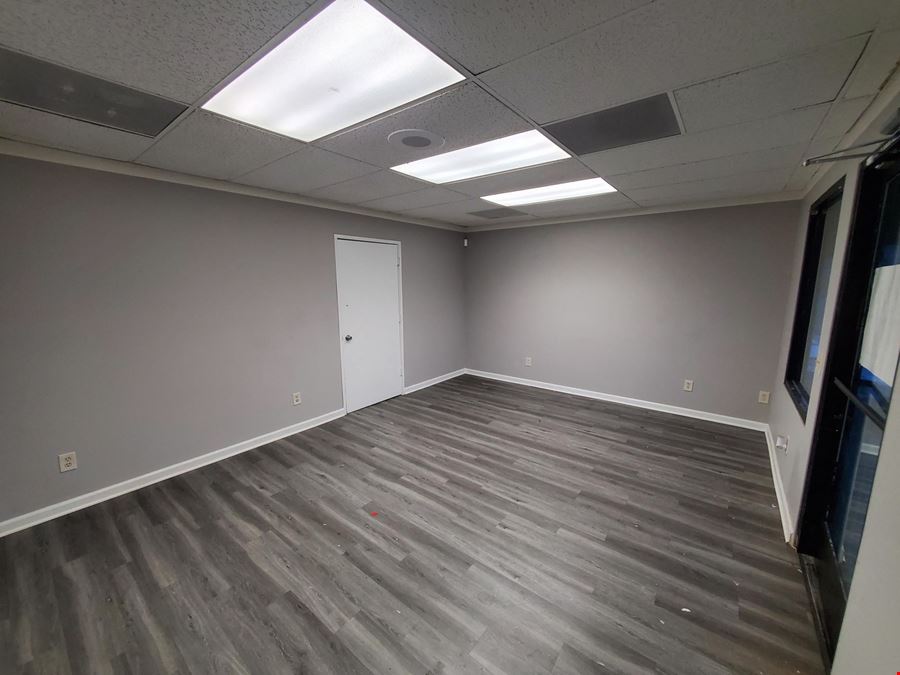 18031 HWY 18 Suite #F