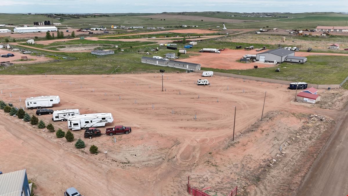 RV Park for Sale: The RAKKEN ARROW RV Park, 86 Spaces