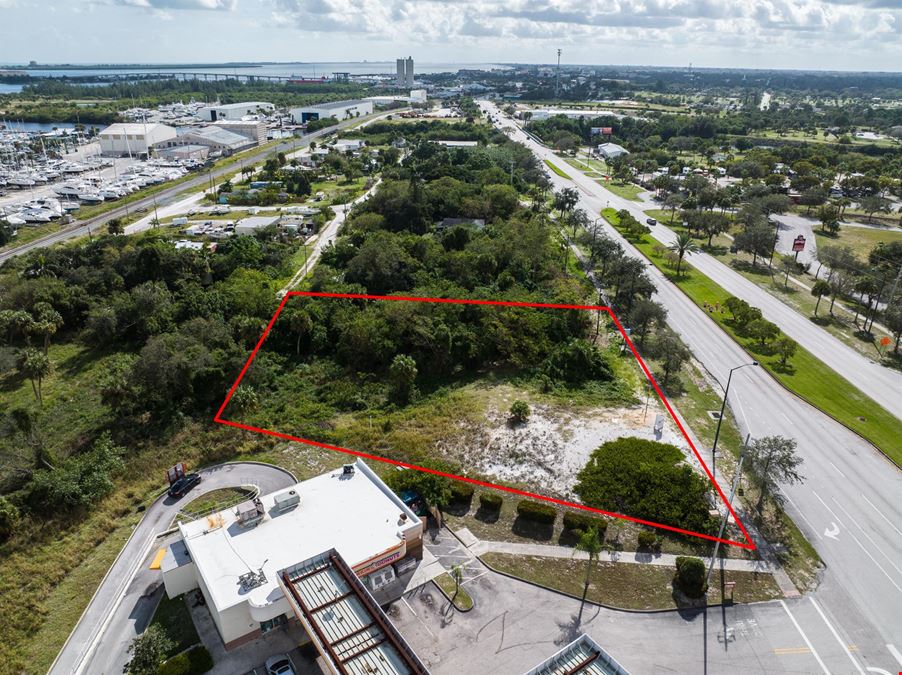 1988 N Us Hwy 1, Fort Pierce, FL, 34946
