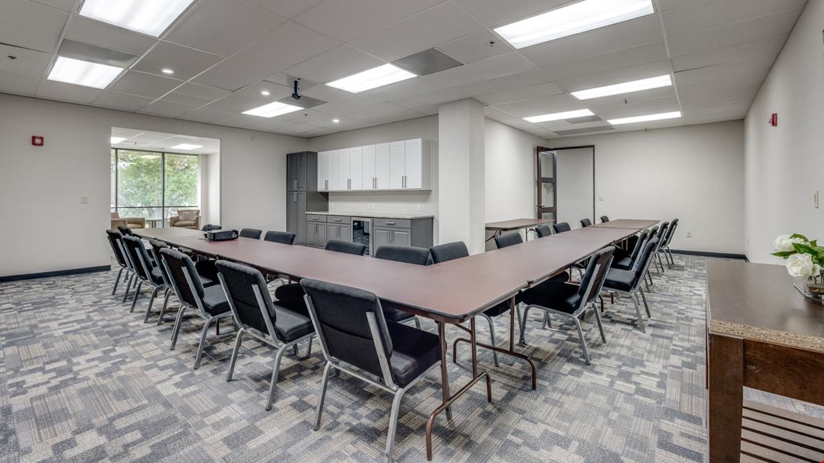 10707 Corporate Dr - Executive Suites