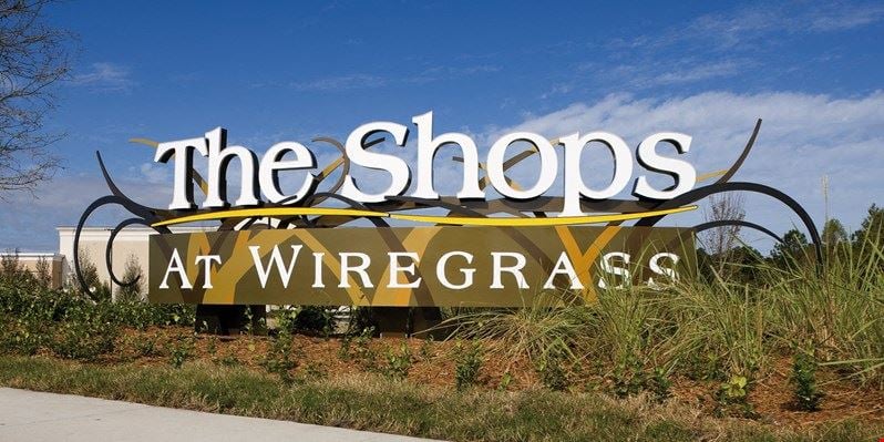 Signature WorkSpace - Wiregrass