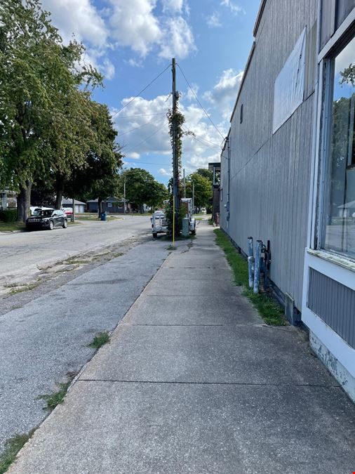 84 Cypress St