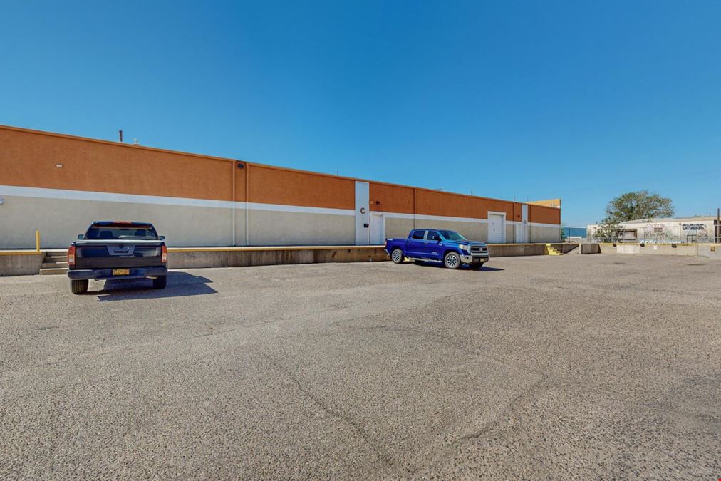 MULTI-TENANT INDUSTRIAL WITH HEAVY POWER, DOCK SPACE, & ROLL-UP DOORS