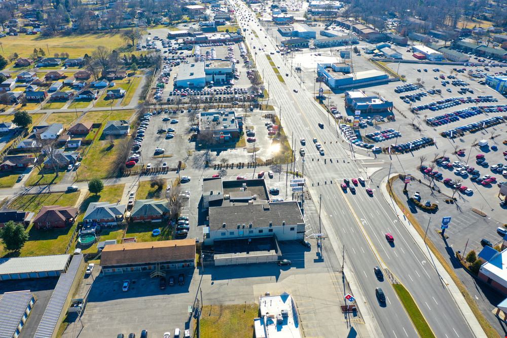 5223 Dixie Hwy