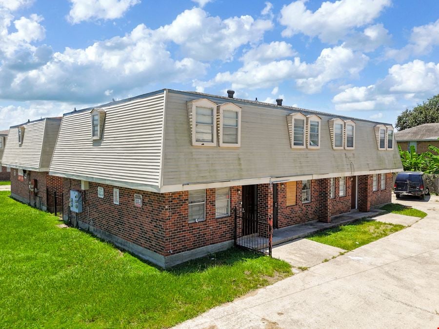 81% Occupied Multifamily Portfolio in Venetian Isles
