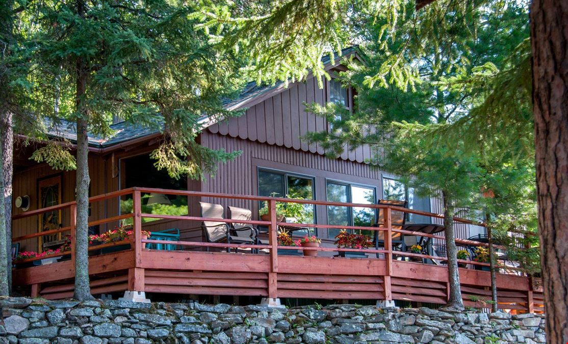 Vintage Vermilion Cabins and Retreat