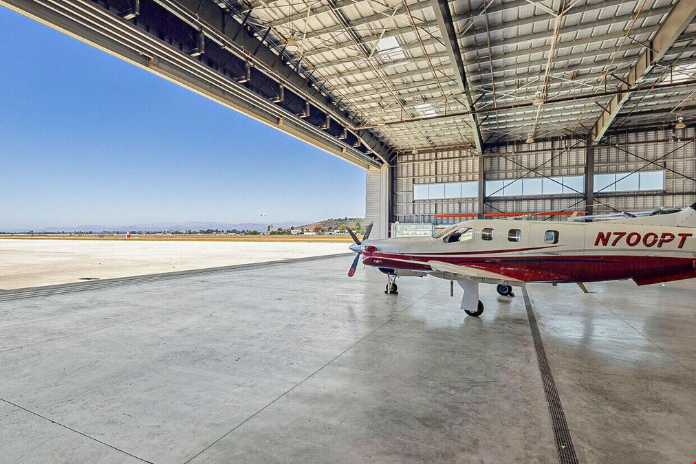 800 Aviation Dr.