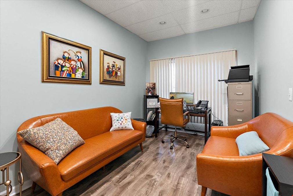 940 West Avon Road, B11