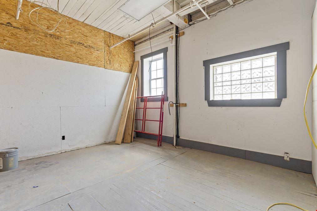 133 S Burhans Blvd, Hagerstown, MD 21740 - Warehouse