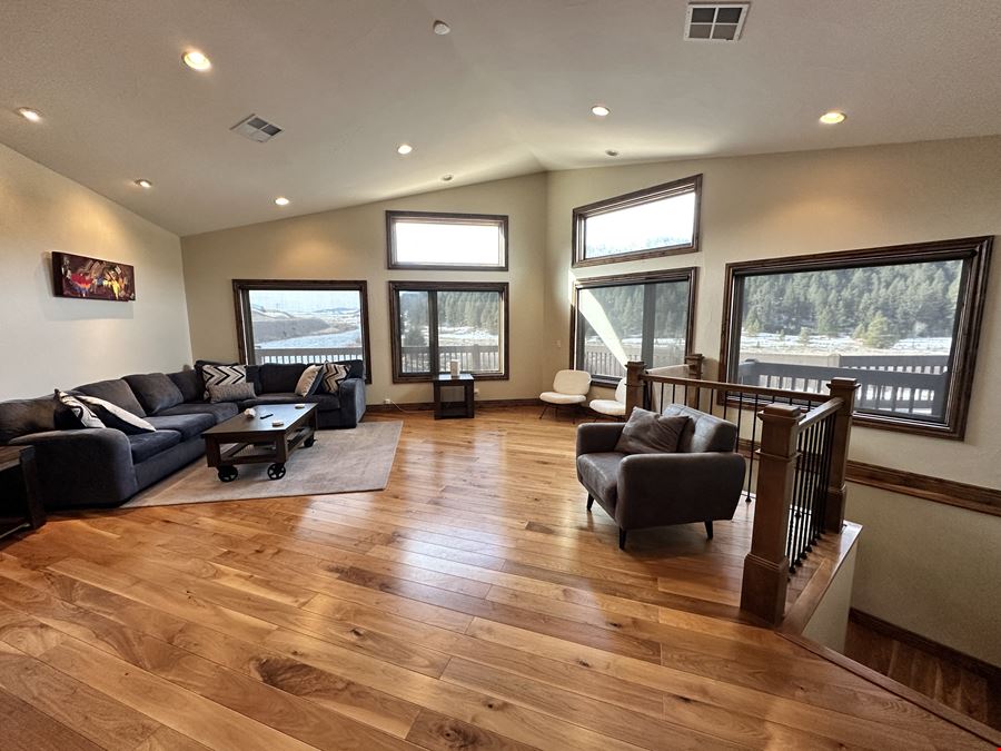 9 Fopar Ln