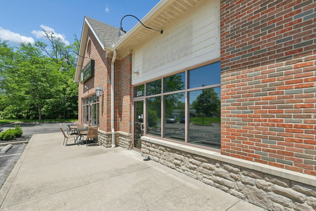 Creek Bend Shopping Center