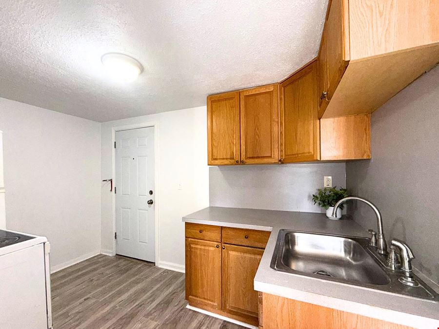 29222 Grand River
