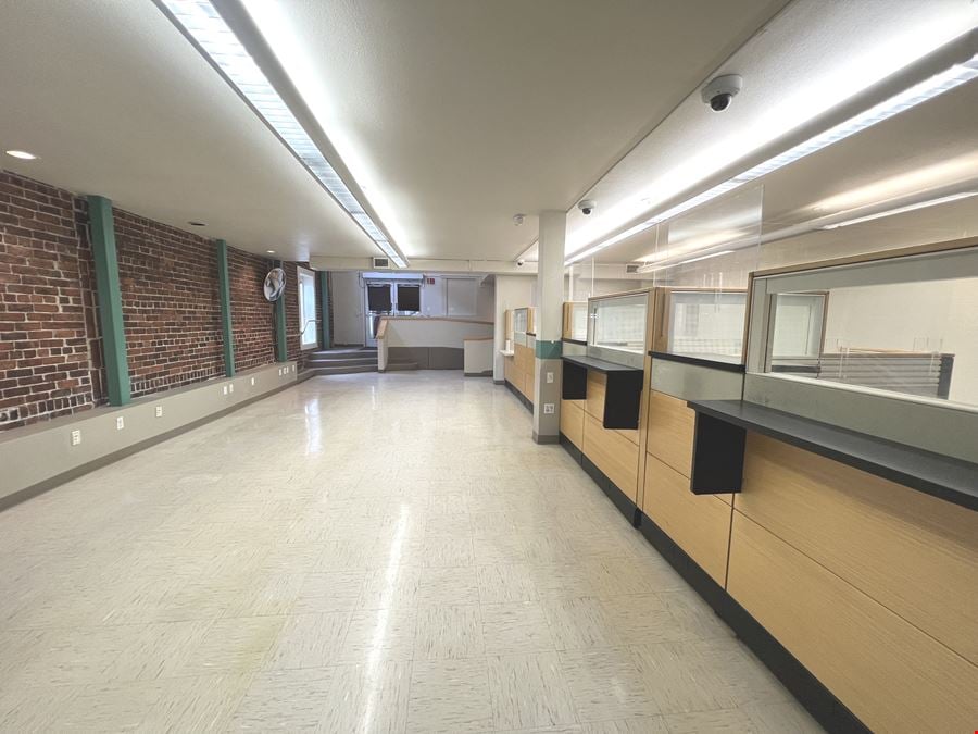 1900 Addison Suite 101