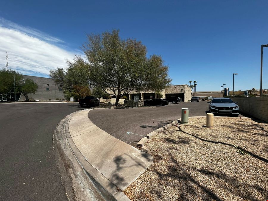 206 W Julie Dr
