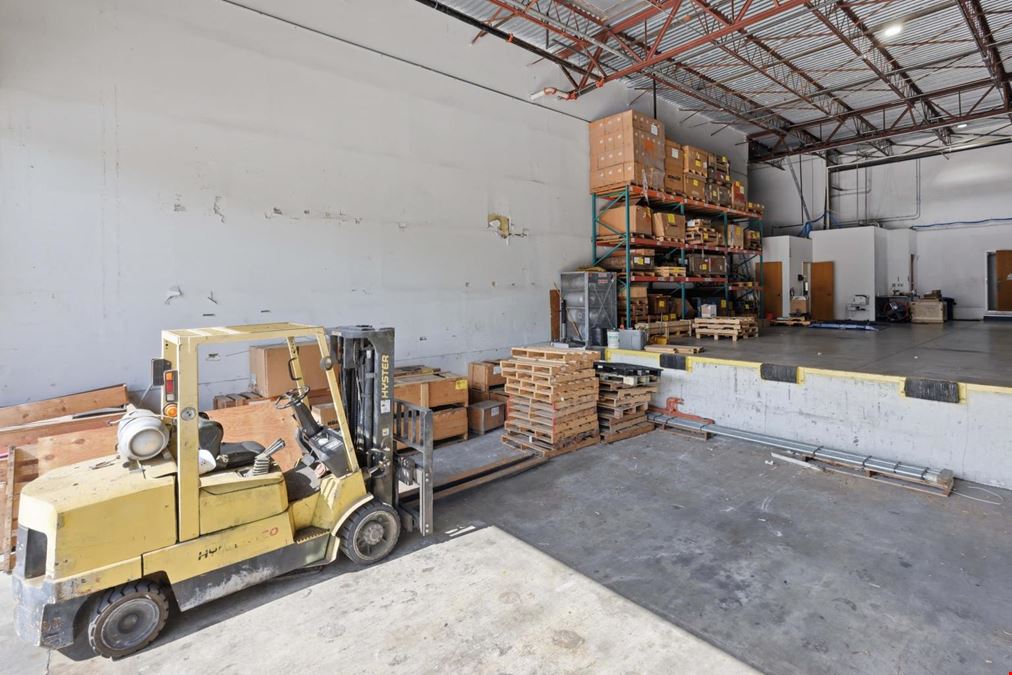 8850 NW 72nd Ave